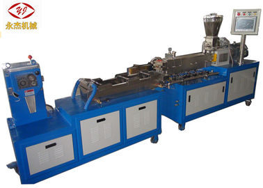 Chine Machine en plastique à grande vitesse de pelletisation avec la mini boudineuse à vis de jumeau de laboratoire SJSL20 usine